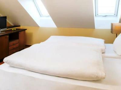 Hotel Nh Süd Múnich